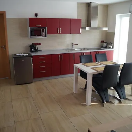 Apartament Apartman Luzican Luzice