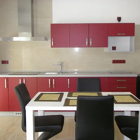 Apartment Luzican *